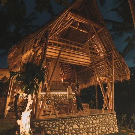 La Royale Romantic Bamboo Villas